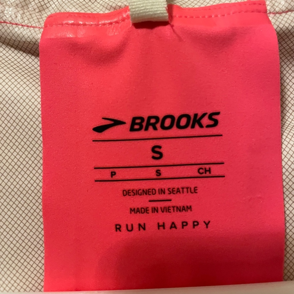 Brooks High Point Waterproof Jacket - image 5